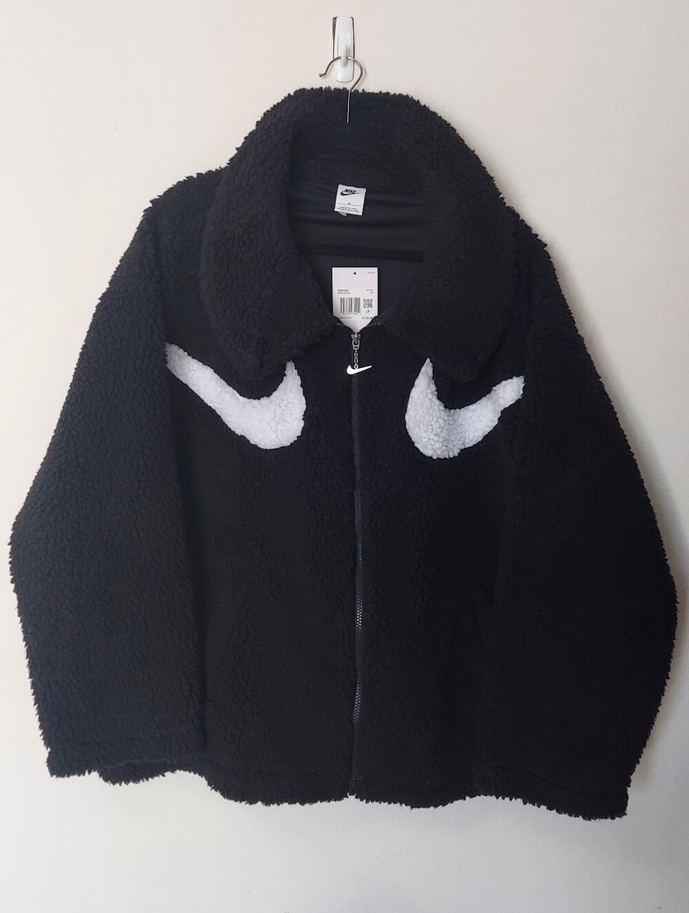 NWT Nike Black Sherpa Zip-Up Jacket with White Swoosh Accents Woman's Size 3X